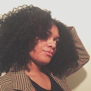 Meet your Posher, Mikaela